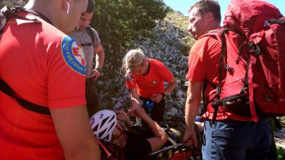 HGSS kod Baške spasio ozlijeđenu planinarku