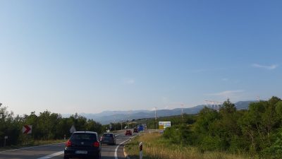 Prometni čep za početak tjedna: Kolona u smjeru Krčkog mosta već od Malinske