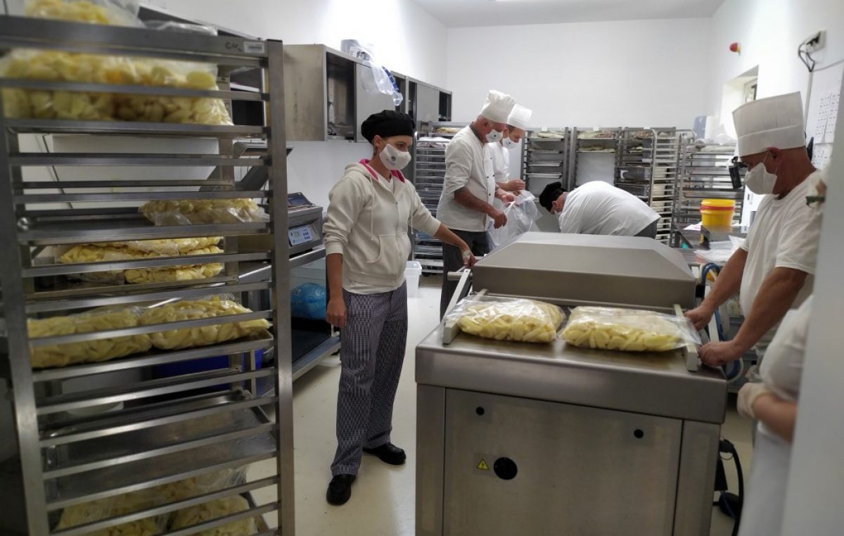 Valamarova Centralna kuhinja Vinež može pripremiti i do 25.000 obroka dnevno