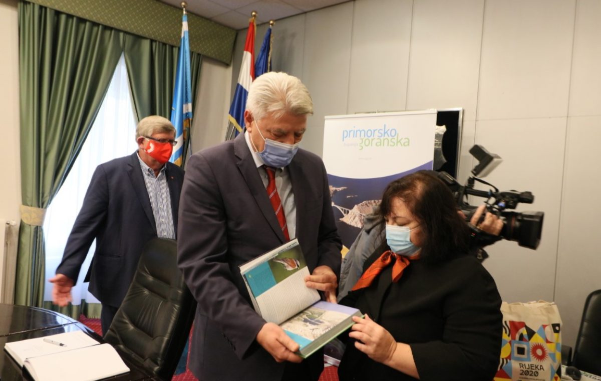 Veleposlanica Bugarske u posjetu PGŽ-u: “Burgas je odbio ovakav LNG terminal, iz ekoloških razloga”