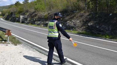 Rekorder tjedna: Mrtav pijan vozio neregistrirani auto u Krku, uhvatila ga policija