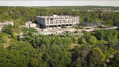 ROOFTOP Sessions 2021: Infinity band snimio spot na krovu Haludova, izgleda (i zvuči) svjetski