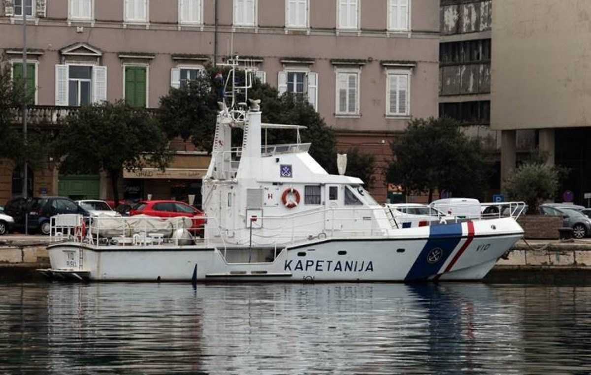 Lučka kapetanija tri puta intervenirala, pozivi upomoć stigli sa Iža, iz Solina i Lopara