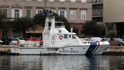 Lučka kapetanija tri puta intervenirala, pozivi upomoć stigli sa Iža, iz Solina i Lopara