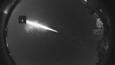 VIDEO Meteor iznad Rijeke: Vatrena kugla sjajila je poput Mjeseca, vidjela se s udaljenosti od 530 km!