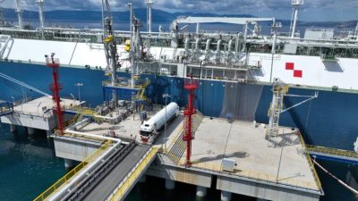 LNG Hrvatska prvi u svijetu ponudio pretovar UPP-a s broda u kamionske cisterne