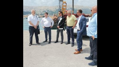Ministar Butković obišao gradilište luke Baška i sudjelovao na svečanoj sjednici Općine