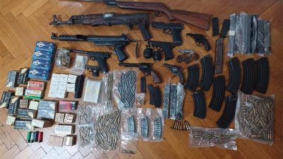Krk, Rijeka i Gorski kotar: Policiji dragovoljno predali oružje, ručne bombe i streljivo