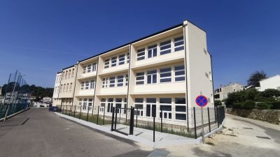 Otvoreni novi školski prostori OŠ Ivana Rabljanina Rab, gotovo 500 učenika pohađat će školu u jednoj smjeni