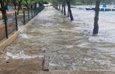 FOTO Plima u Puntu poplavila šetnice i popularni dječji park