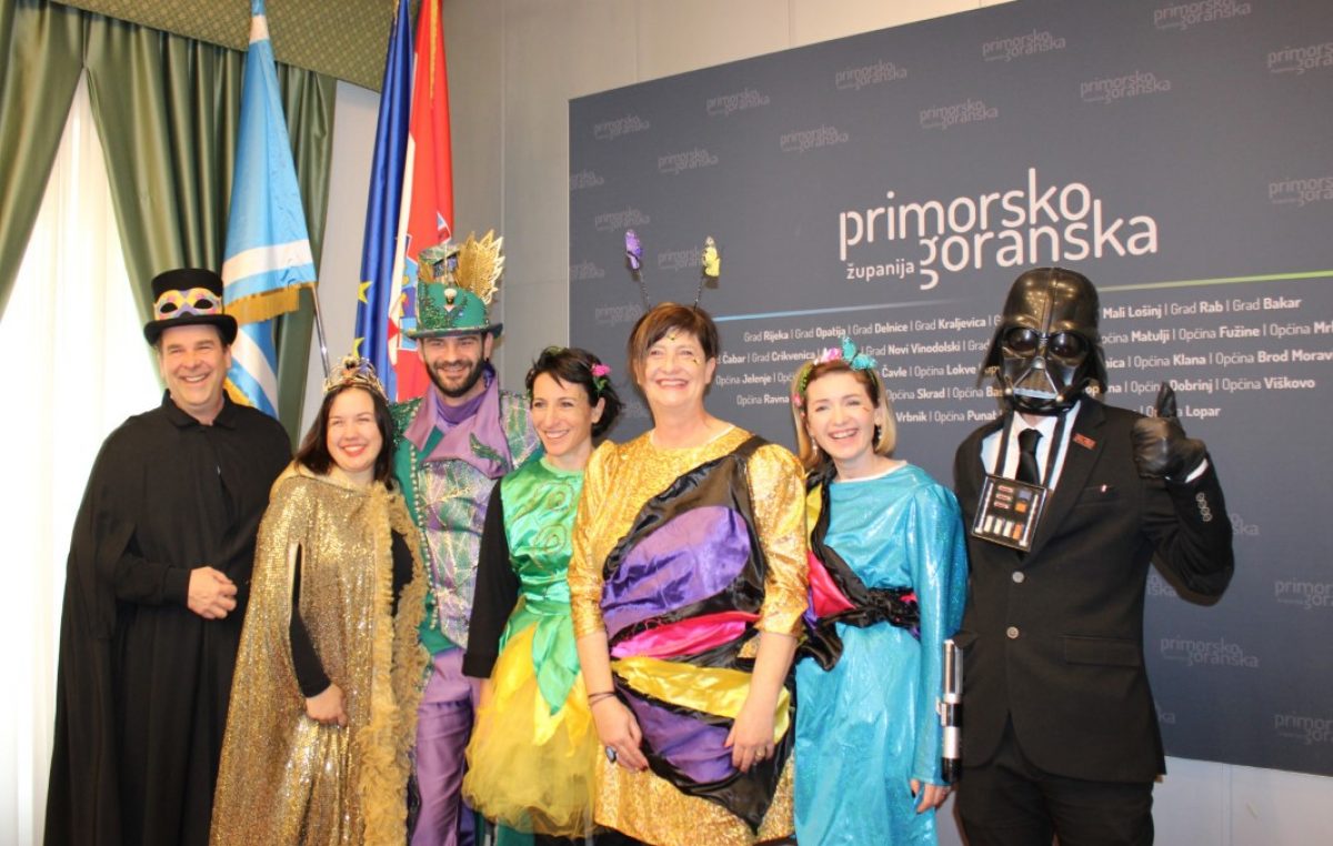 Meštar Sandi i nova kraljica Riječkog karnevala posjetili Primorsko-goransku županiju