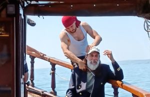 Krk – Plavnik: Čudni pirati napali brod Otac Roko