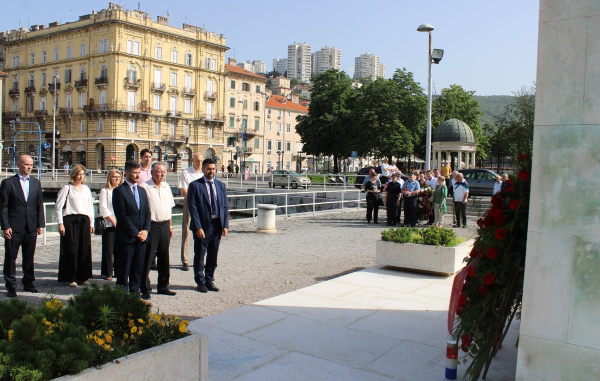 Položeni vijenci povodom Dana antifašističke borbe