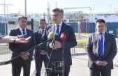 [FOTO] Plenković u Omišlju najavio nova ulaganja u LNG: “Današnjim plinovodom sutra će se transportirati vodik”