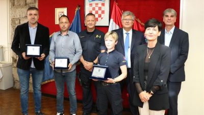 Dan policije: Niz zahvalnica zaslužnim građanima stigao u Krk