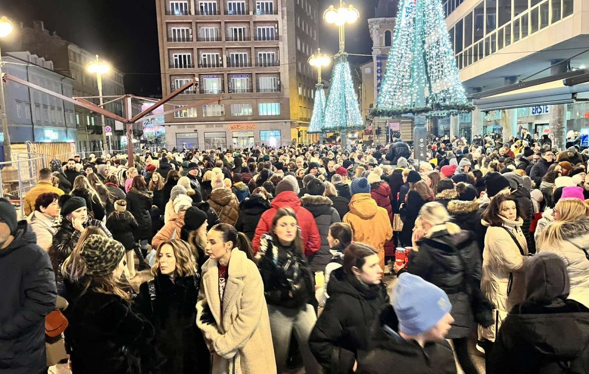 Održan mirni mimohod „Za sigurnu školu“ u znak solidarnosti