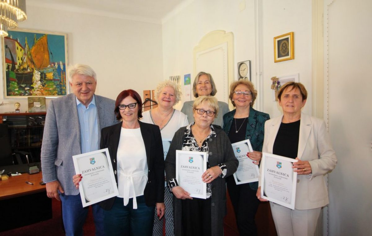 Župan primio djelatnice s više od 40 godina dugim stažom u ustanovama socijalne skrbi PGŽ