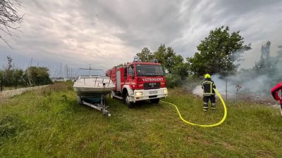 Punat: Požar otvorenog prostora