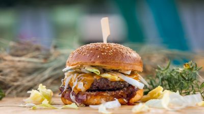 Spoj okusa, glazbe i održivosti: Food Truck Festival ponovo u Krku