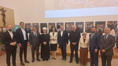 Otvorena izložba “Aja Sofija – Svjetlost tišine”