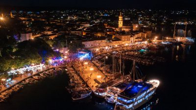 [FOTO/VIDEO] Druga večer Krk Music Festa: 4 Tenora pjesmom ukrali srce krčke publike