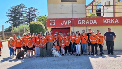 MS walk Krk okupio 45 šetača koji su sakupili 330 480 koraka
