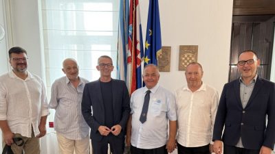 Župan primio Udruženje pčelarskih udruga PGŽ