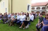 Otvoren festival harmonika u Gomirju