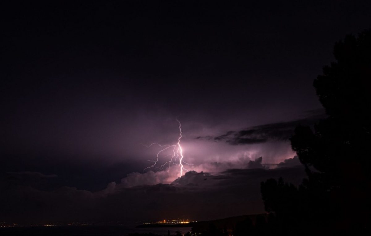 Loše vrijeme je otkazalo niz planiranih događanja na otoku Krku, ovo su novi termini