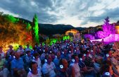 Dobro est Fest 2025: Četiri dana glazbe, umjetnosti i ljetne čarolije u Jurandvoru