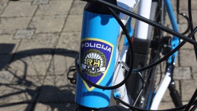 Oprez, netko krade bicikle po otocima