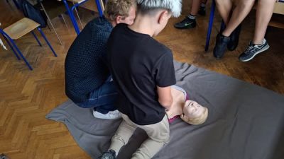 Gradsko društvo Crvenog križa Krk provelo edukaciju za učenike Srednje škole Hrvatski kralj Zvonimir
