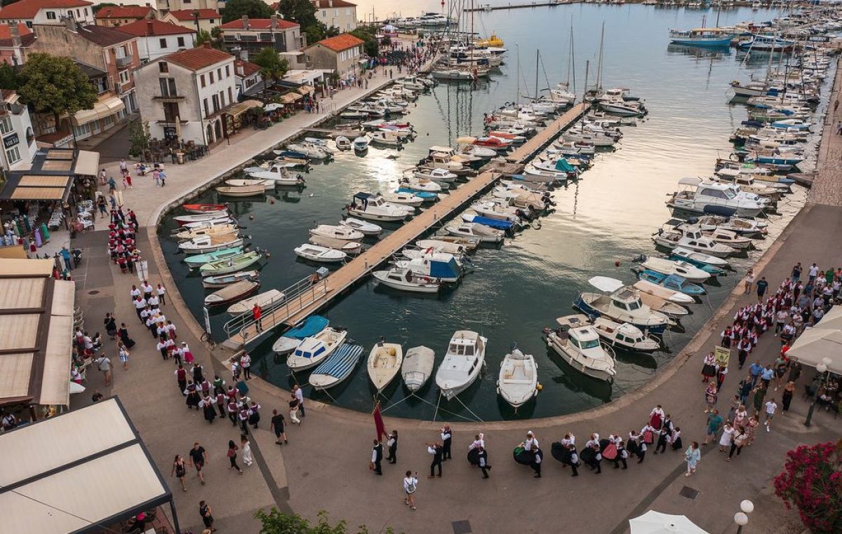 Malinska je spremna za vrhunac velike proslave 90. obljetnice dubašljanskog folklora