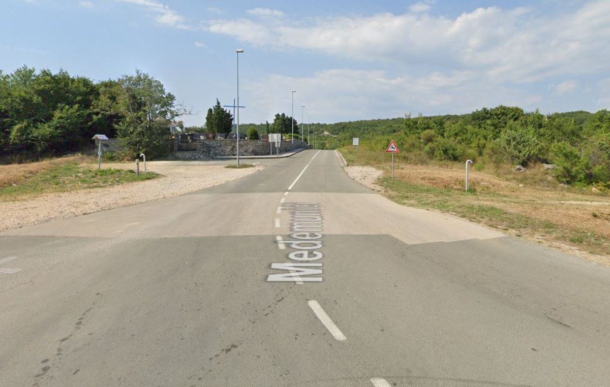 Kraj privremene prometne regulacije: Ponovo se može “presjeći kolonu” kroz Omišalj