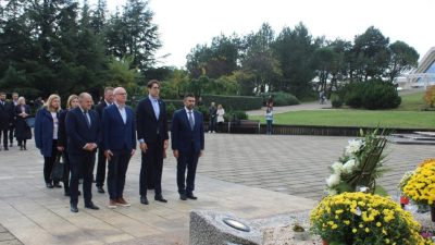 Delegacija Primorsko-goranske županije položila vijence uoči Svih svetih