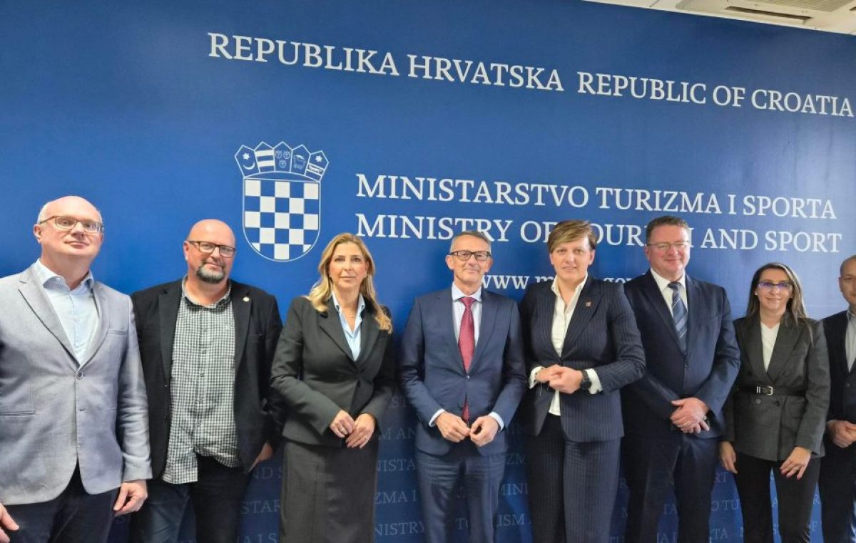 U Ministarstvu turizma i sporta predstavljen projekt „Hrvatska vinska kuća“