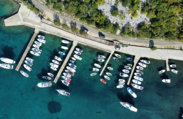 Objavljen Javni natječaj za dodjelu dozvola na lučkom području ŽLU Krk