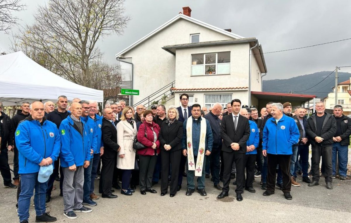 U Jelenju otvorena Ulica braće Šimac u čast poginulim hrvatskim braniteljima