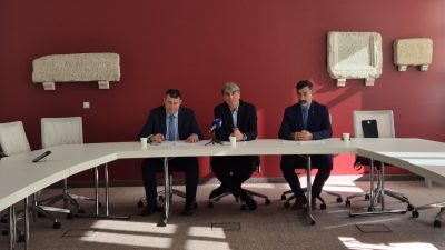 [VIDEO] Gužve, kolone, nesreće… Promet, rak rana otoka Krka: Hrabrić, Vasilić i Pinezić ponudili hitna rješenja za gorući otočni problem