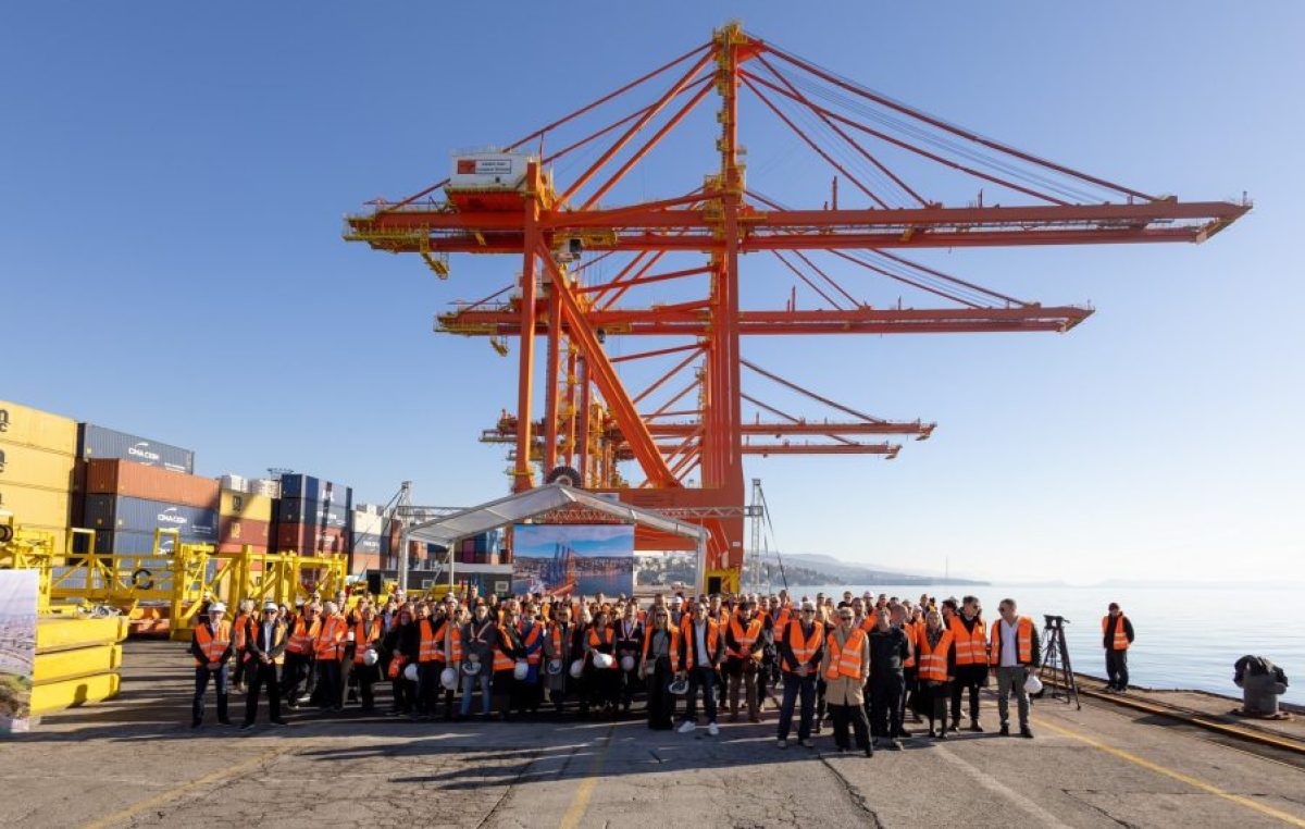 AGCT predstavio nove obalne dizalice: 35 milijuna eura za snažniju riječku luku