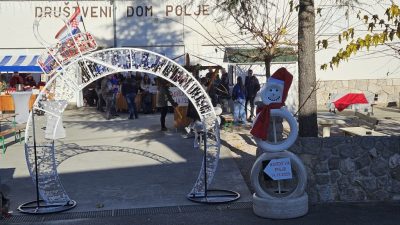 [FOTO] Uspješno održan tradicionalni Advent u Polju