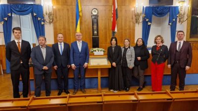 Delegacija Primorsko-goranske županije u službenom posjetu Županiji Pešta povodom Dana županije