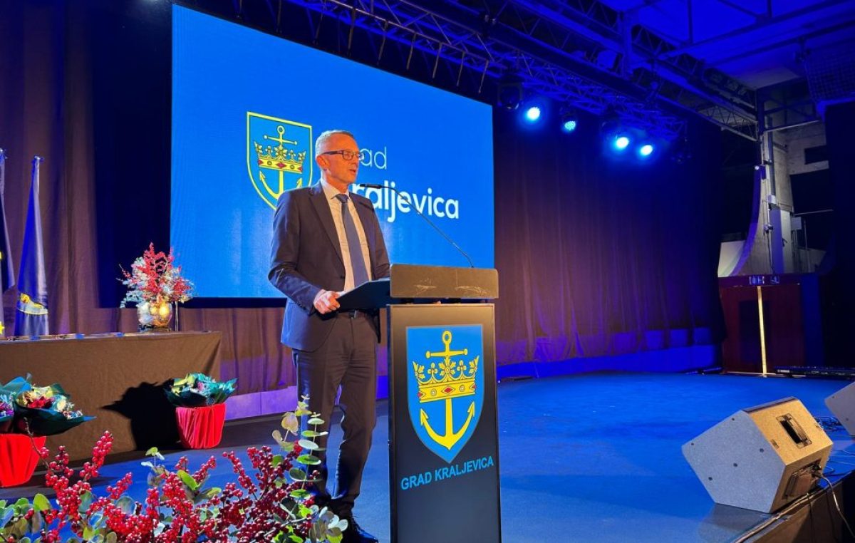 Svečanom Sjednicom Kraljevica proslavila Dan grada i blagdan svog zaštitnika