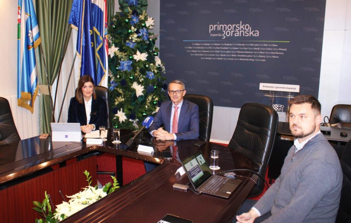 Predstavljena nova aplikacija za online predaju zahtjeva u cestovnom prometu- brži procesi i manji troškovi za korisnike