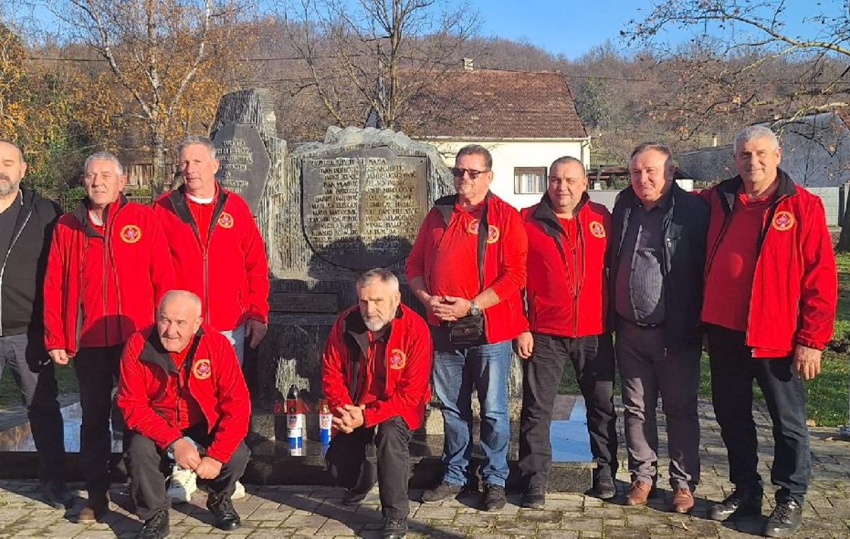 Oni ne daruju samo na Božić, oni daruju cijele godine: Klub 100 kapi podsjetio na važnost darivanja koje spašava živote