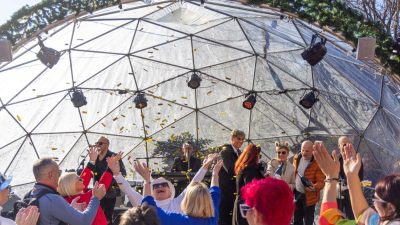 Doček nove godine u Krku: 1000 čaša pjenušca, podnevna zdravica i ponoćni doček uz domaće glazbene zvijezde