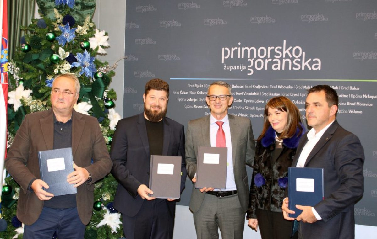 Kapitalna investicija u obrazovanje: župan Lukanović potpisao ugovor o izgradnji Područne škole Rešetari