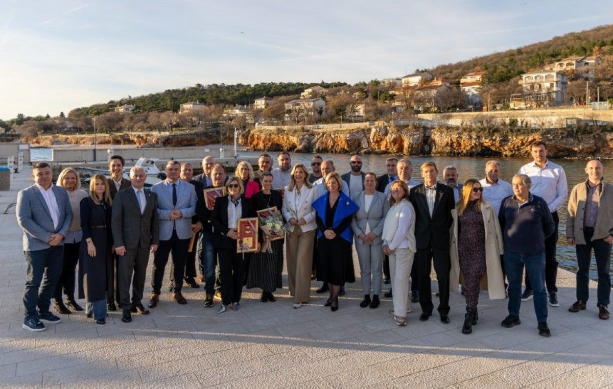 Održana svečana sjednica Skupštine Obrtničke komore PGŽ: dodijeljena priznanja i nagrada za životno djelo