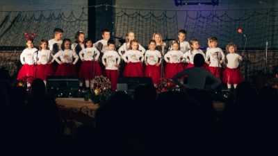 Mladi kreativci iz Udruge Kreativni Krk donijeli pregršt radosti publici, ali i starijima