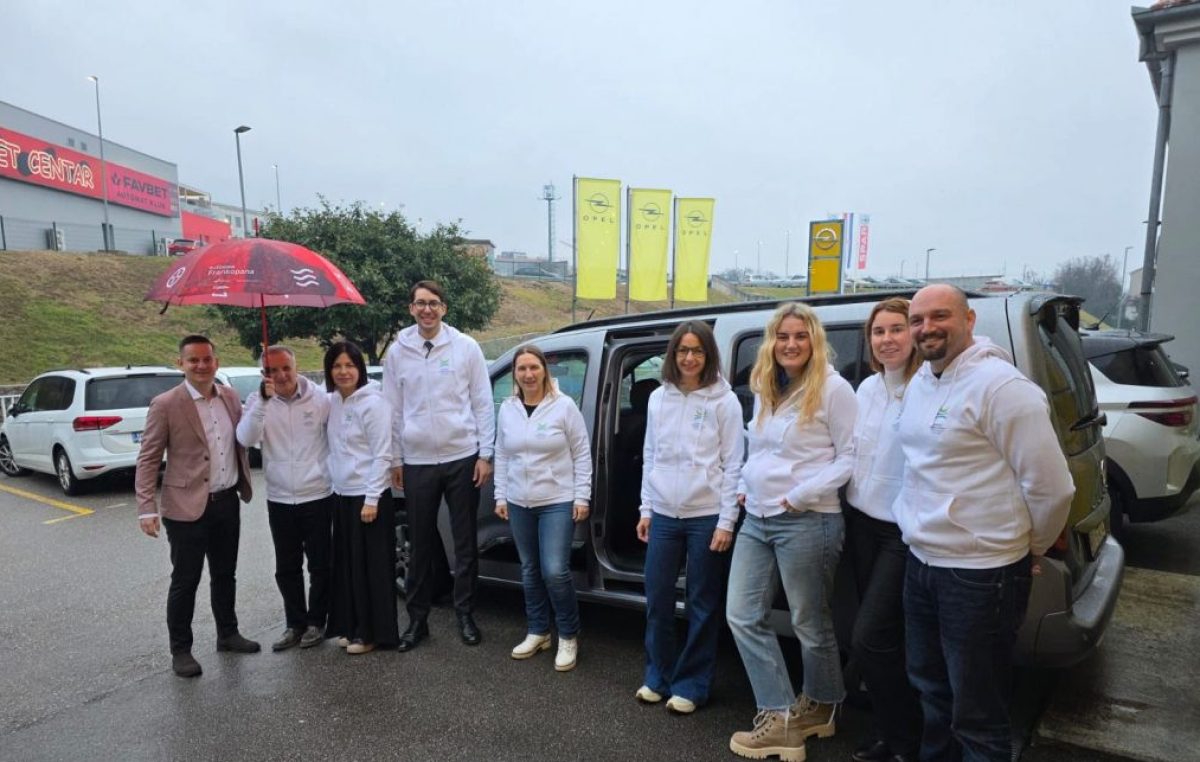 Primopredaja kombi vozila Zajednici sportova PGŽ – nova potpora razvoju sporta u županiji